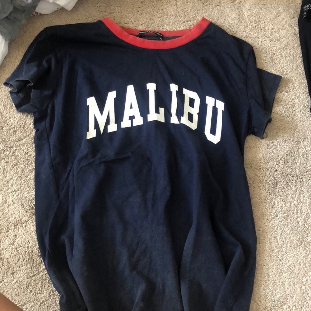 brandy melville malibu t shirt